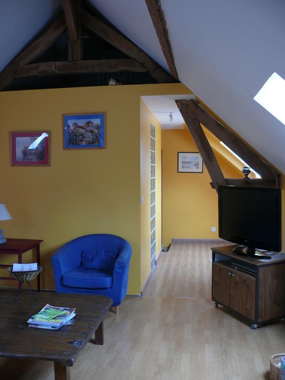 Ferme Renel Vila Poses Exterior foto